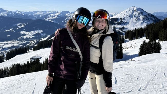 Indy en Irene naar SkiWelt Wilder Kaiser - Brixental.